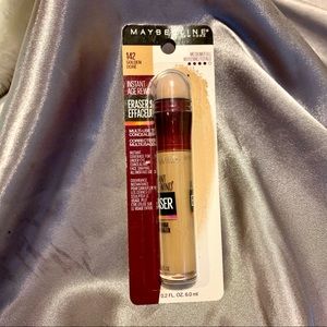 MAYBELLINE AGE REWIND CONCEALER IN GOLDEN DORÉ 142